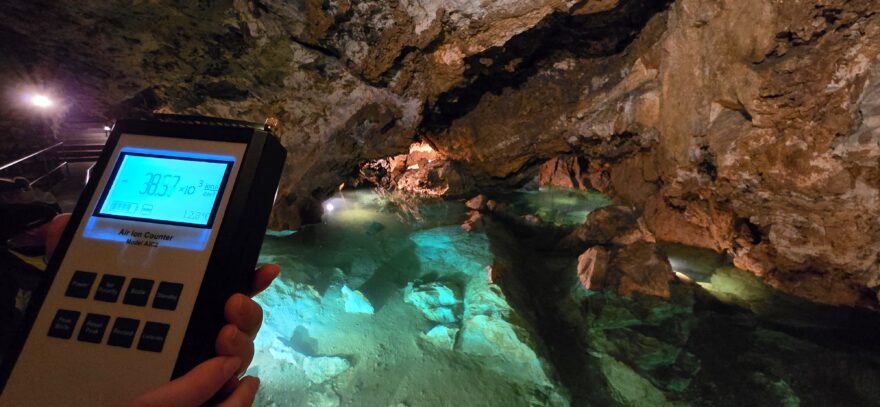 Ionic-CARE blog Bozkovske jeskyne, mereni iontu AlphaLab USA